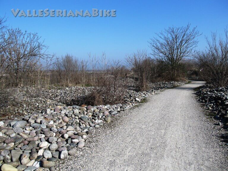 paeseggio lunare - valle seriana bike